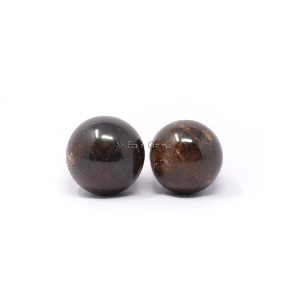 Garnet Spheres