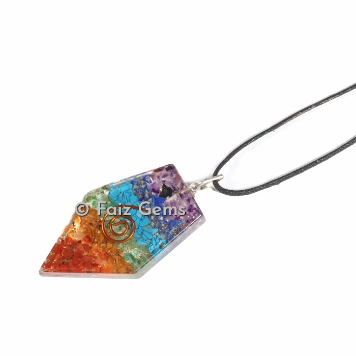 7 Chakra Kite Shape Orgonite Pendants