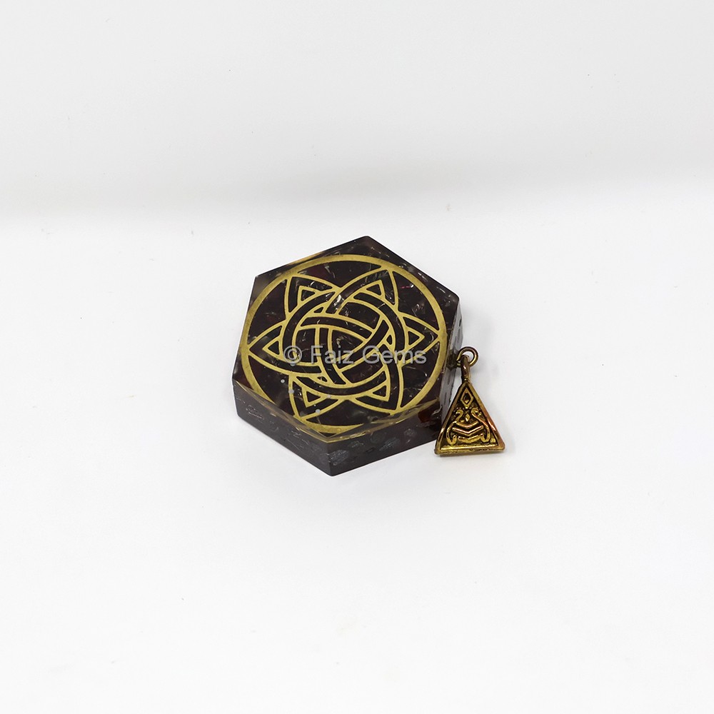 Garnet with Celtic Knot Hexagonal Orgone Pendant
