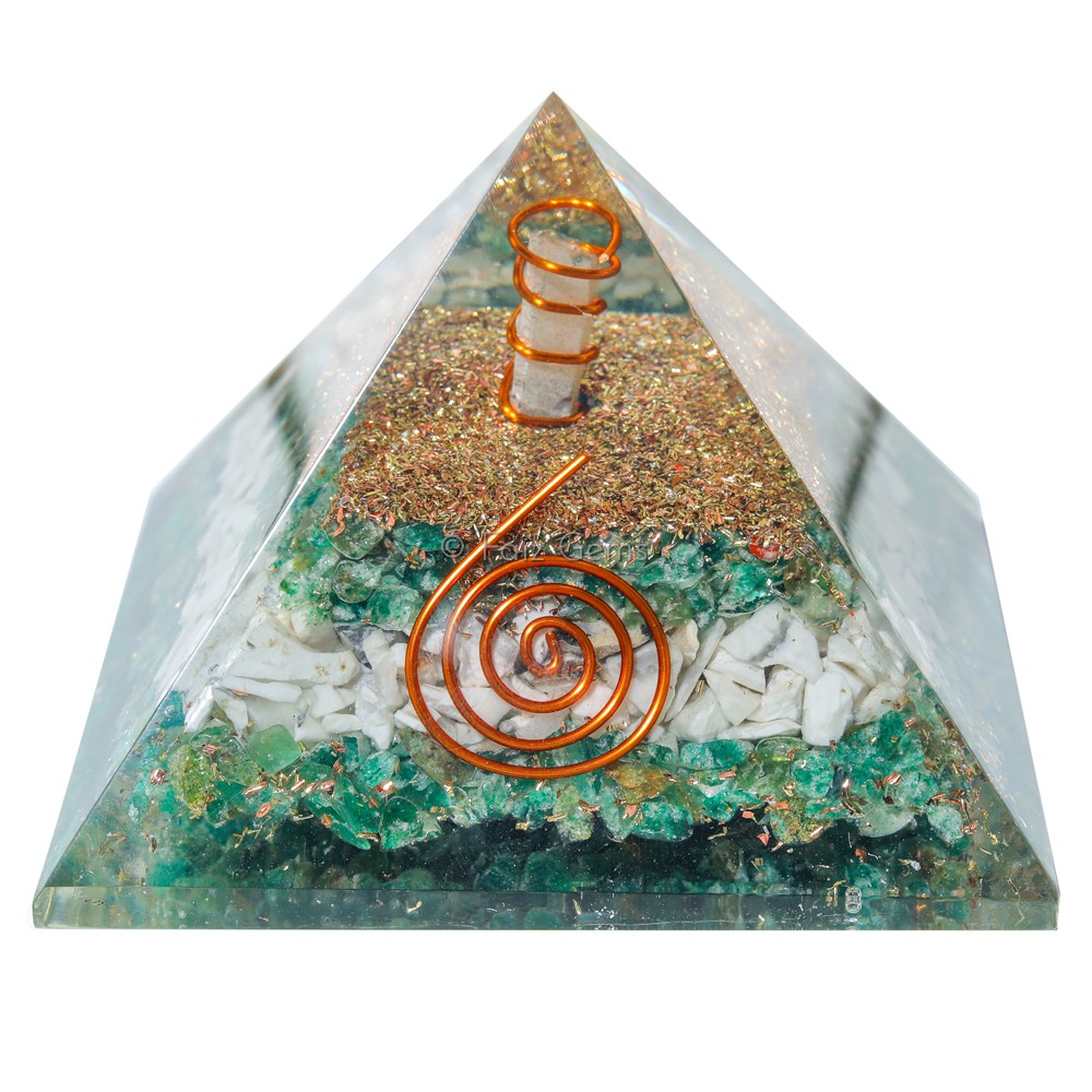 Green Aventurine With Howlite Orgonite Pyramids